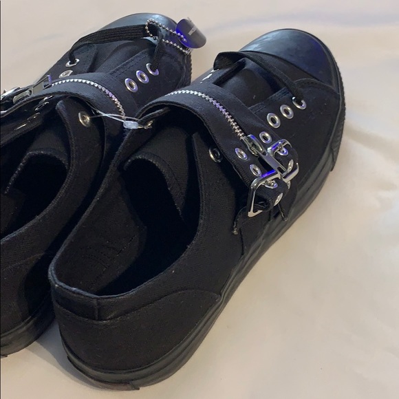 demonia tennis shoes